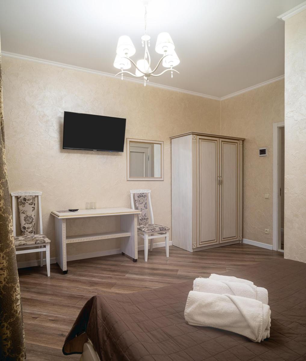 Hotel Safari-Club à Vinnytsia Extérieur photo